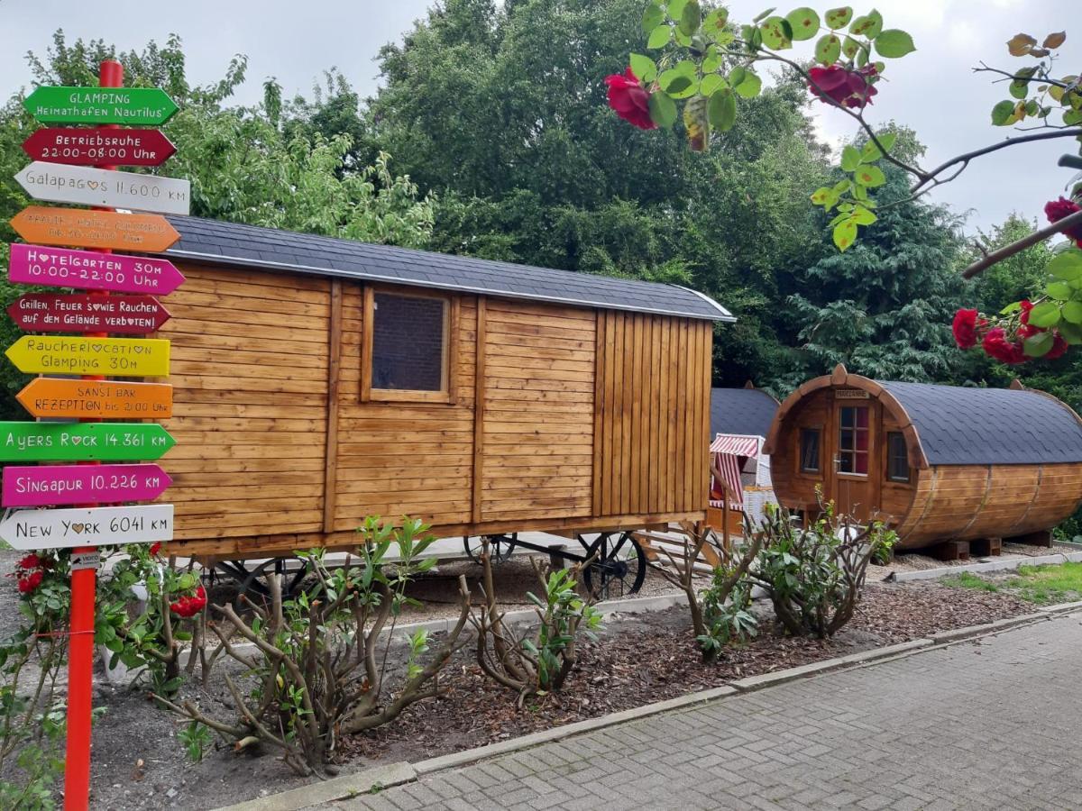 Hotel Columbus Und Glamping Bremerhaven Dış mekan fotoğraf