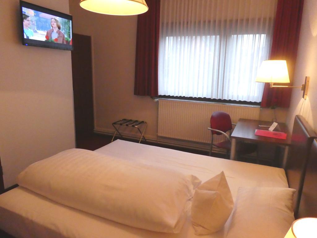 Hotel Columbus Und Glamping Bremerhaven Dış mekan fotoğraf